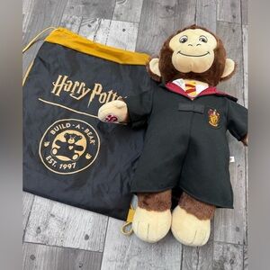Harry Potter Build A Bear Monkey Gryffindor Quidditch Robe Backpack Wizarding